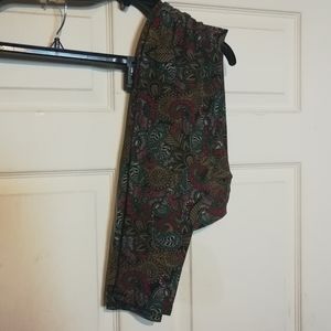 MOVING SALE! Paisley pattern LuLaRoe TC leggings